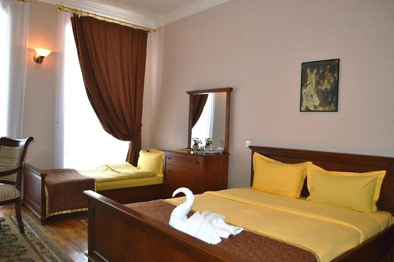 Swan Hotel Баку 3*,